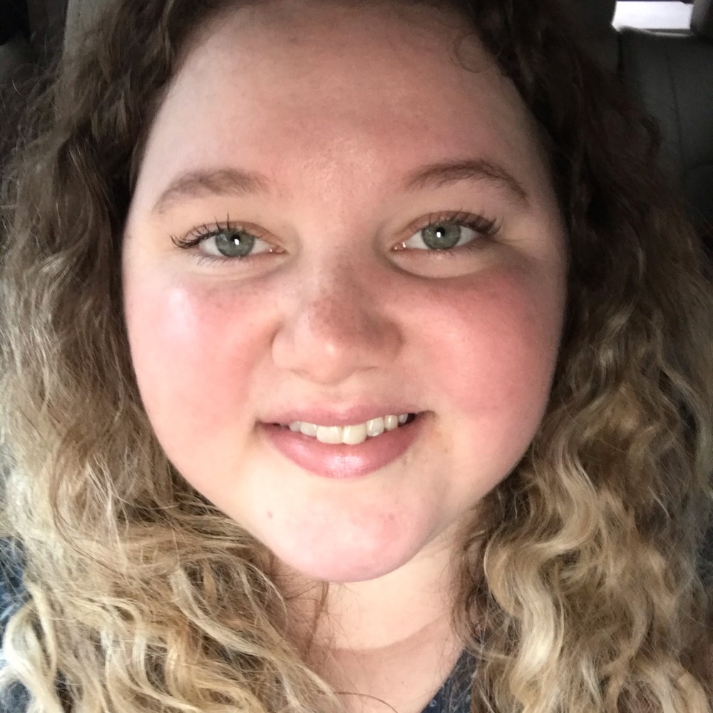 Meet your Posher, Stephanie